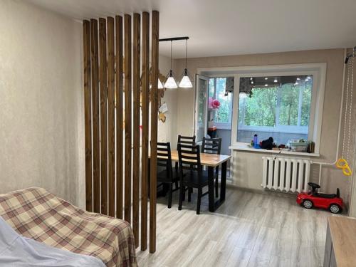 Одной стильной перегородкой из бруса в Архангельске стало больше. 01