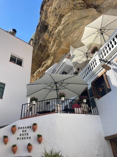 Сетениль де лас бодегас - город, спрятанный под скалой. 03 Сетениль де лас бодегас - город, спрятанный под скалой. 03