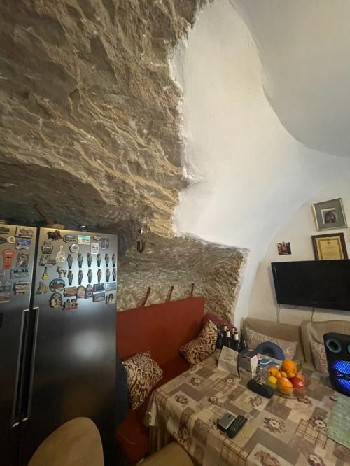 Сетениль де лас бодегас - город, спрятанный под скалой. 04 Сетениль де лас бодегас - город, спрятанный под скалой. 04