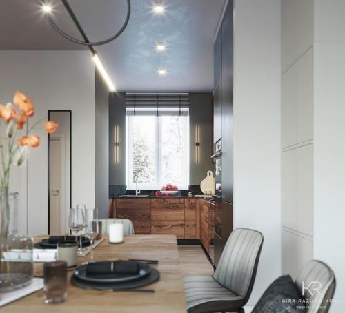 Кухня - гостиная. Помещение сложной формы, т. к. в нем выделена зона кухни, гостиная с диваном и тв, обеденный стол, рабочее место. 01