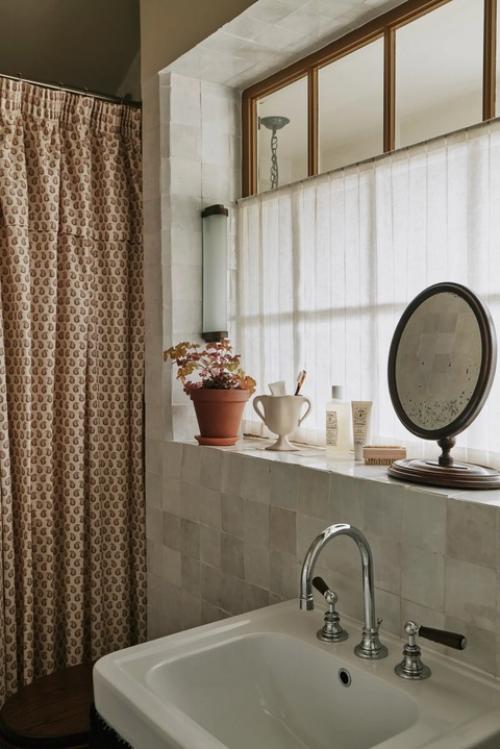 Когда-то здесь был каретный сарай, а сейчас дом Лизы филипс в лондонском районе хакни больше похож на загородный коттедж, чем на городское жилище. 09