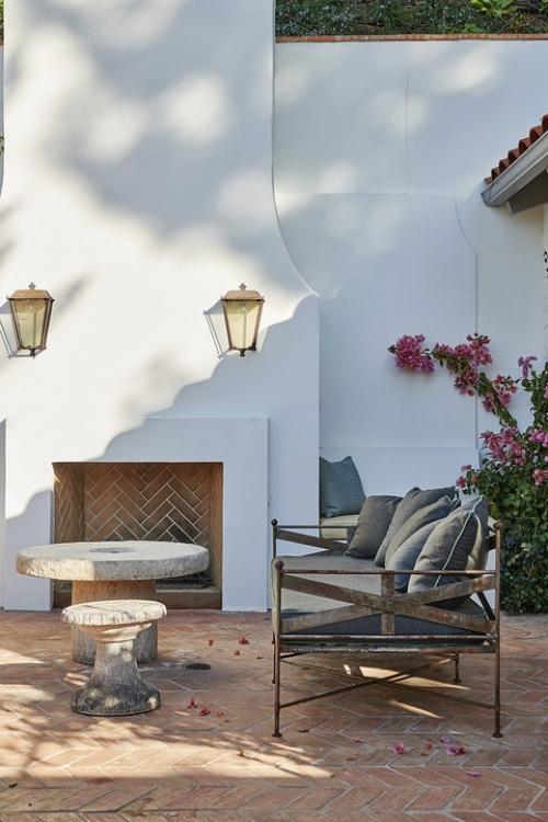 Цветочные мотивы и винтаж в интерьере дома в Калифорнии. 09