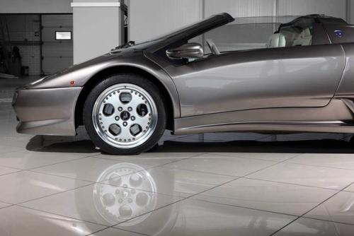 Lamborghini Diablo VT Roadster. 01