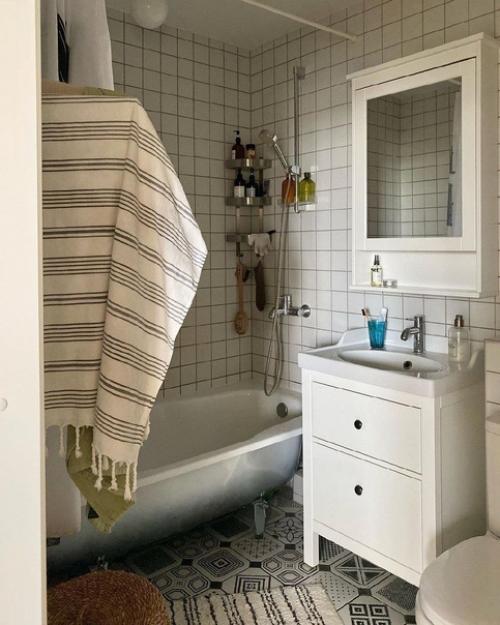 Белоснежная ванная комната и ее скрытый минус. 04