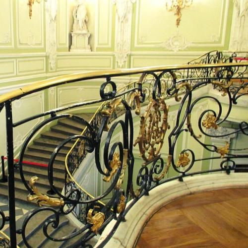 Власть, любовь и деньги. 01