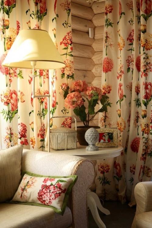 Небольшой бревенчатый дом. 05