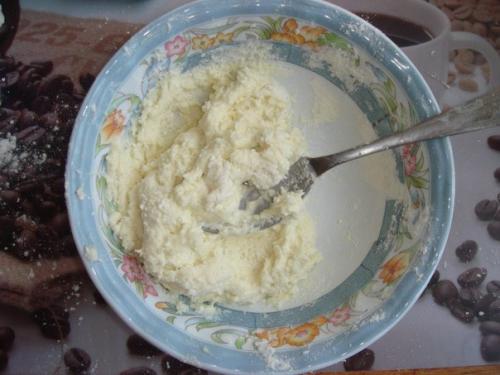 Молочная мастика для украшения тортов. 04