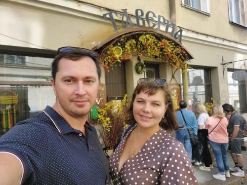 В самом сердце старого Выборга находится таверна, которая славится своими блюдами исторической кухни. 05