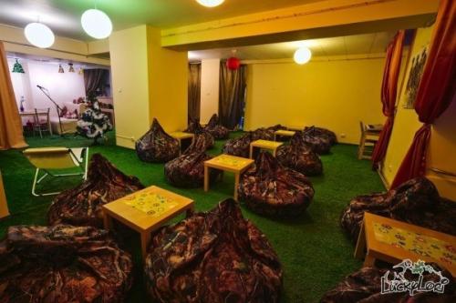 Кафе Москвы, в которых можно полежать. 02