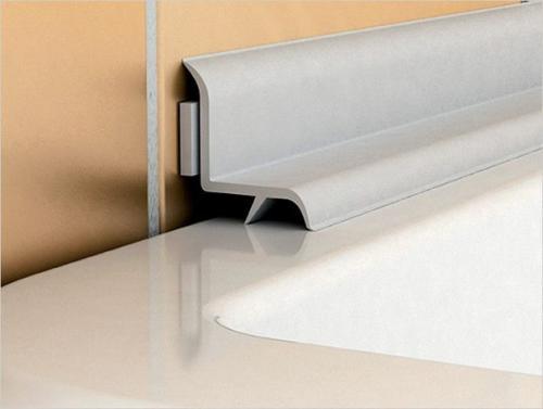 Установка бордюра для ванны. 04