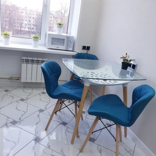 Как считаете, глянцевая кухня - это практично или нет. 02