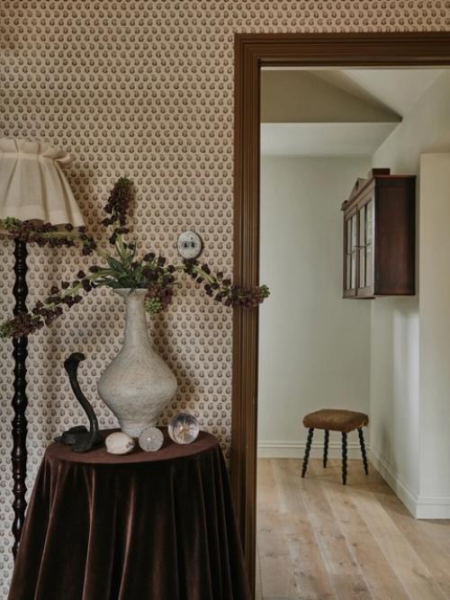 Когда-то здесь был каретный сарай, а сейчас дом Лизы филипс в лондонском районе хакни больше похож на загородный коттедж, чем на городское жилище. 05