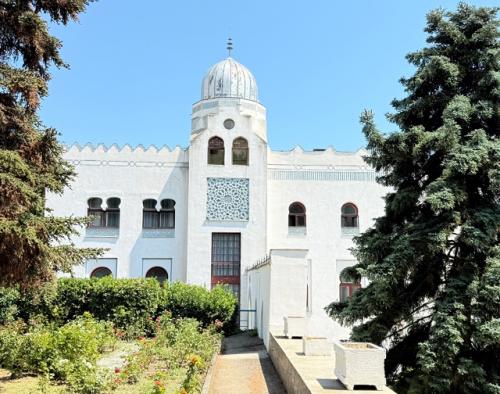 Еще один красивый дворец в Крыму - дюльбер (в переводе с тюркского - великолепный. 09