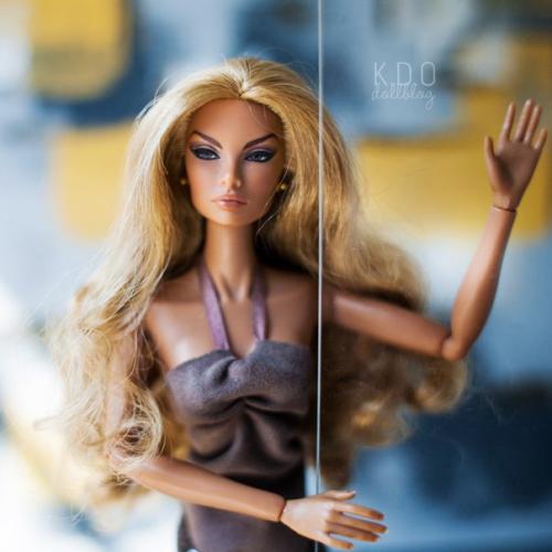 Мкдлякукол_ds.  Небольшая рекомендация для тех, кто фотографирует кукол на диванах, покрывалах, подоконниках, на полу. 02