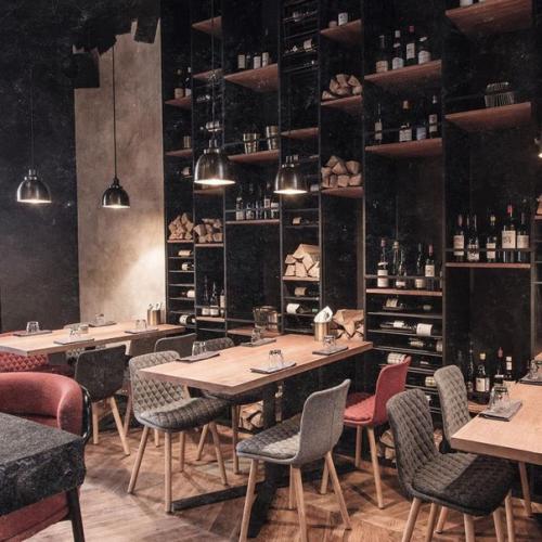 На улице Пестеля стильный и недорогой ресторан Гастроли заработал. 01