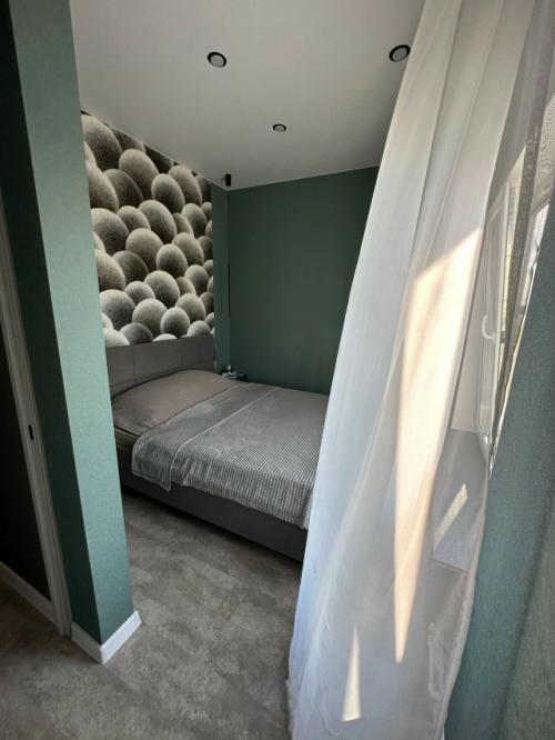 Сеголня ровно два года, как мы. 01 Сеголня ровно два года, как мы. 01