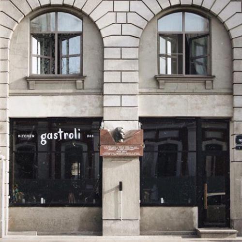 На улице Пестеля стильный и недорогой ресторан Гастроли заработал. 02