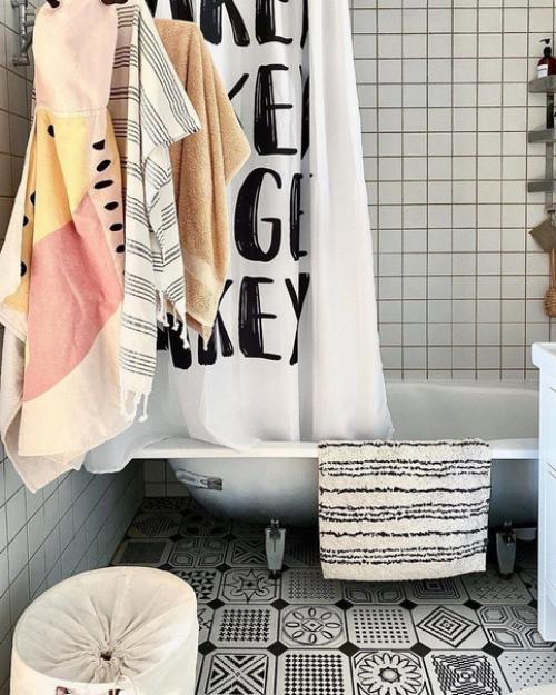 Белоснежная ванная комната и ее скрытый минус. 01