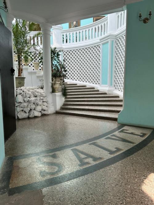 Доехали до шереметьевского замка в соседней с нижегородской областью республике Марий эл. 05