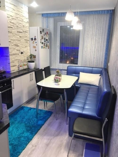 И мы нашу кухню в этом году обновили. 01