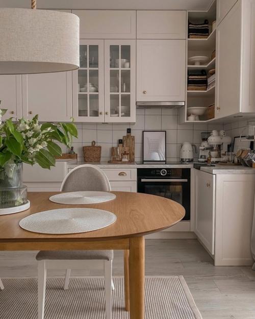 Уютная квартира, залитая солнцем. 03