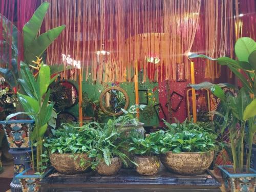 Кафе под дождем. 03