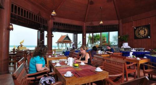 Необычный отель: Baan Karon Buri Resort 3* (Таиланд, пхукет). 07