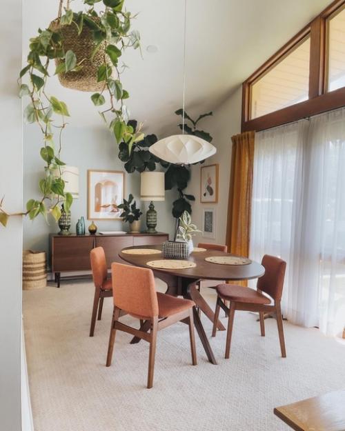 Деревянная мебель в интерьере современного американского дома. 04