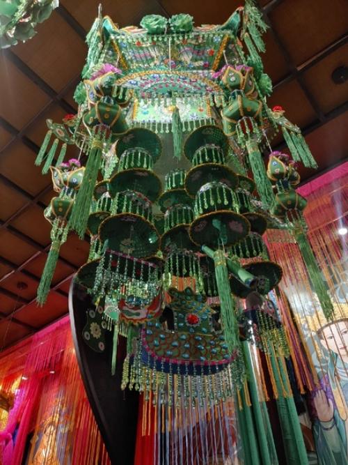 Кафе под дождем. 04