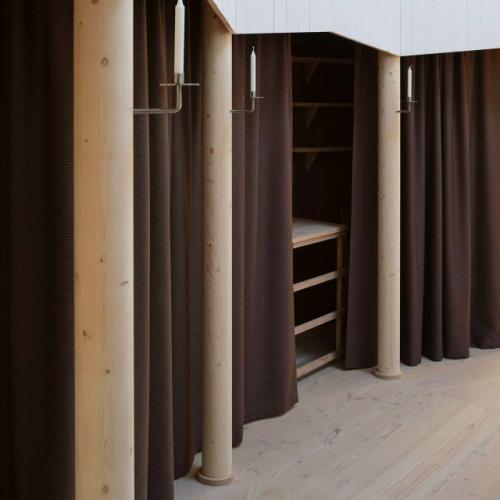 Церковь в районе северной гавани Копенгагена выделяется необычной геометрией - её главный зал выполнен в форме двенадцатиугольника. 06