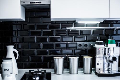 Часть 2.  Дизайн - студия Uniquely спроектировала и реализовала проект двухкомнатной квартиры площадью 60 квадратных метров в центре Москвы. 04