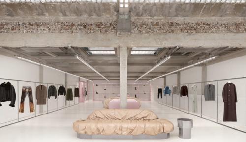 Acne Studios открыли штаб-квартиру внутри парижского таунхауса. 01