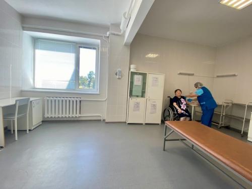 Новая жизнь для старшего поколения: как капитальный ремонт изменил отделение для пожилых и инвалидов. 06