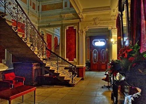 Интересные факты. Усадьба толстых связана с самой настоящей историей одесской золушки, причем историей почти хрестоматийной. 01