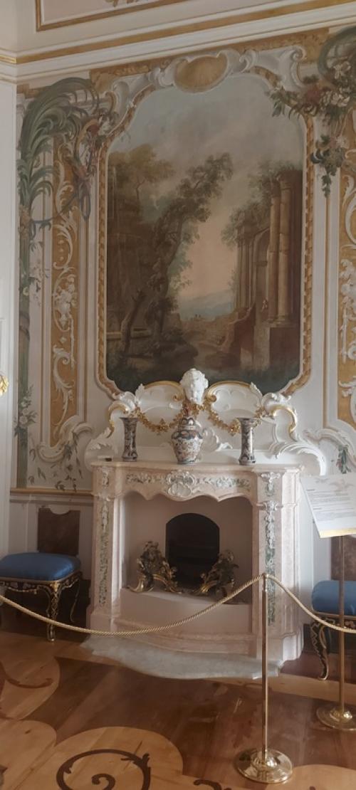 Вчерашний день прошёл не , внимание, только в созерцании танцев Миши и обворожительных закатов. 05