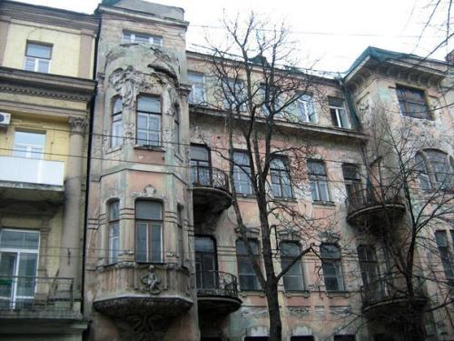 Интерьеры Дома со Змеями. 06