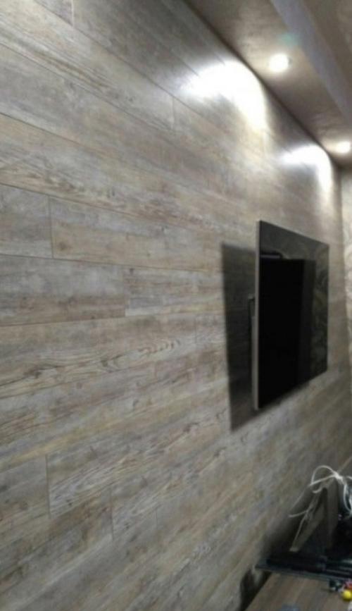 Нестандартное решение: ламинат как отделка для стен. 05