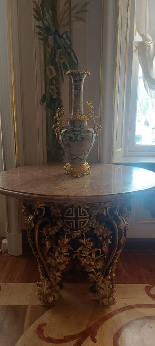 Вчерашний день прошёл не , внимание, только в созерцании танцев Миши и обворожительных закатов. 06