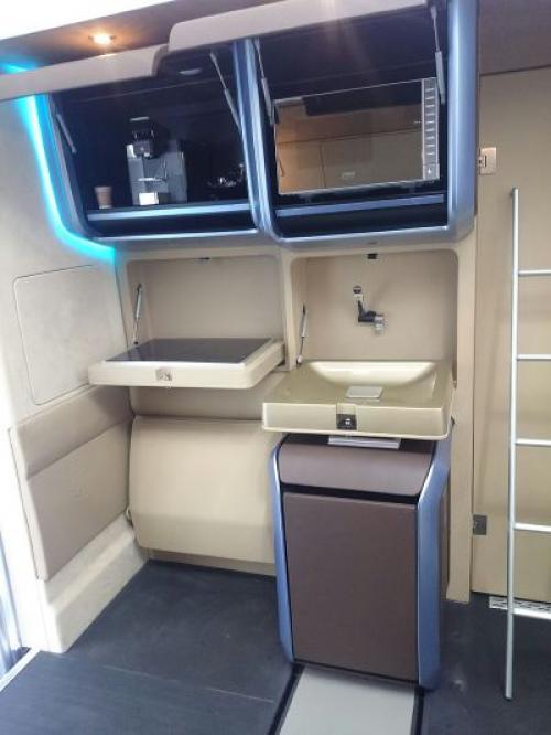 Камаз новую кабину с душем и кухней разрабатывает! 04