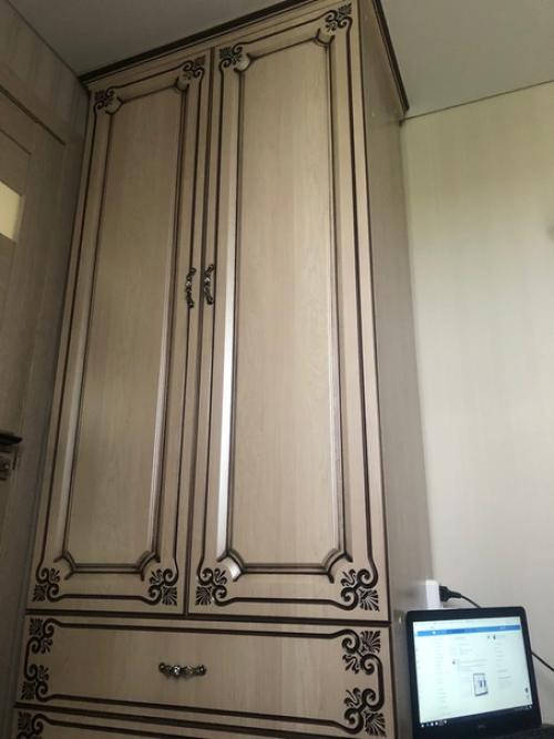 Мы приветствуем.  Было очень много текста про маленькие кухни, а вот про маленькие спальни совсем ничего не писали исправляемся. 02