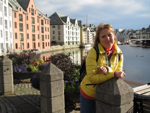 Целый месяц ко мне шла открытка из норвегии. 03