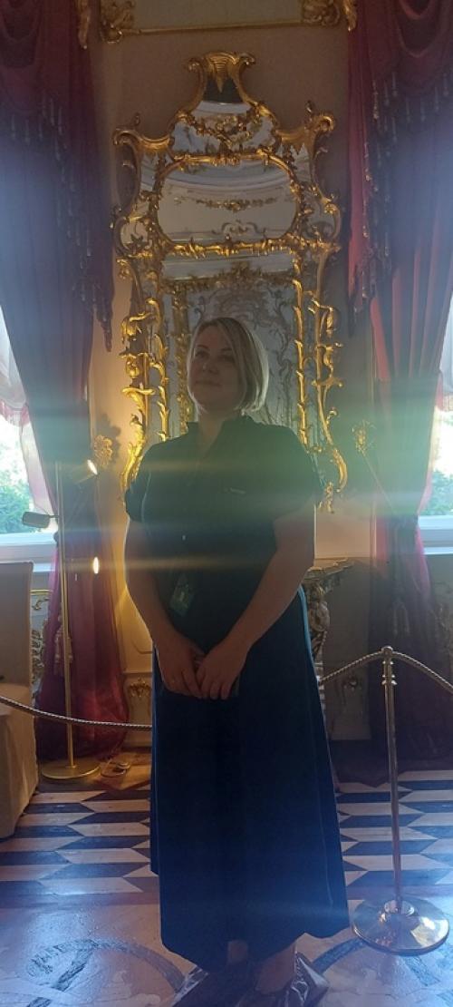 Вчерашний день прошёл не , внимание, только в созерцании танцев Миши и обворожительных закатов. 07