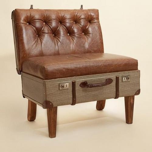 7 способов использования старого чемодана в интерьере: от пуфика до подставки для цветов и это не ящик для новогодних игрушек. 07