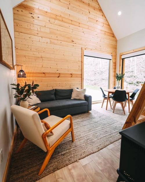 Компактный коттедж с террасами. 05