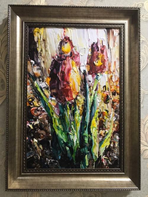 В продаже картины.  Все по 5500. 02