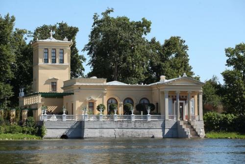 Царицын павильон в Петергофе. 08