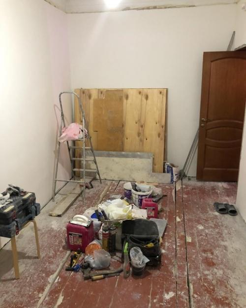 Ремонт в гостиной своими руками (до и после). 03