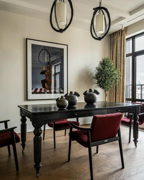 Реализованный интерьер квартиры, площадью 185 кв. 01