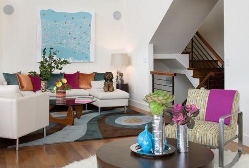 Мягкая мебель в этом сезоне отходит от простоты контемпорари стиля и приобретает благородные очертания. 01