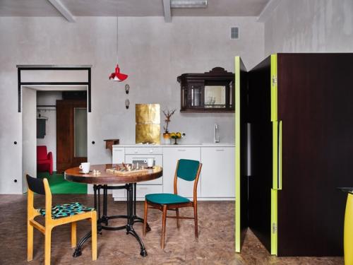 Основным пожеланием заказчиков было сделать необычный интерьер за минимальные деньги, - рассказывают архитекторы Петр григораш и Дарья Блаженкова. 04